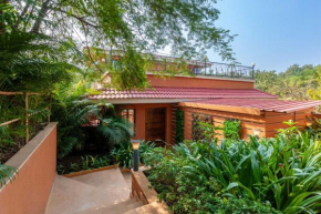 StayVista's Serene Nook - Pet-Friendly Villa with Jacuzzi & Terrace